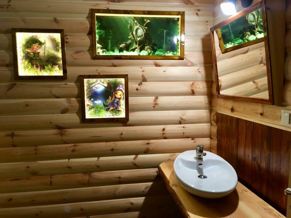 Holzhaus Trollbluemchen Am Wald Und See Neuruppin Buitenkant foto